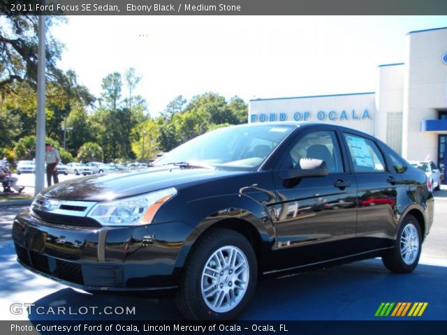 2011 Ford Focus SE Sedan in Ebony Black