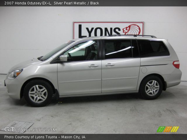 2007 Honda Odyssey EX-L in Silver Pearl Metallic