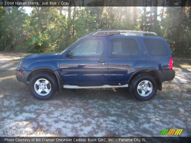 2004 Nissan Xterra  in Just Blue