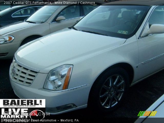 2007 Cadillac DTS Performance in White Diamond