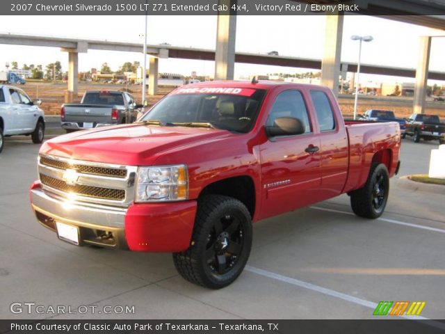 2007 Chevrolet Silverado 1500 LT Z71 Extended Cab 4x4 in Victory Red