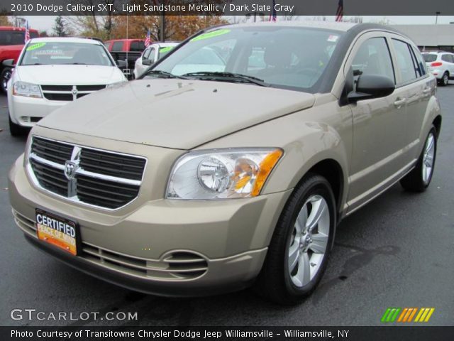 2010 Dodge Caliber SXT in Light Sandstone Metallic