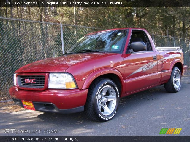 2001 GMC Sonoma SLS Regular Cab in Cherry Red Metallic