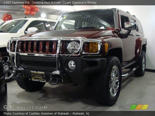 2007 Hummer H3  in Sonoma Red Metallic