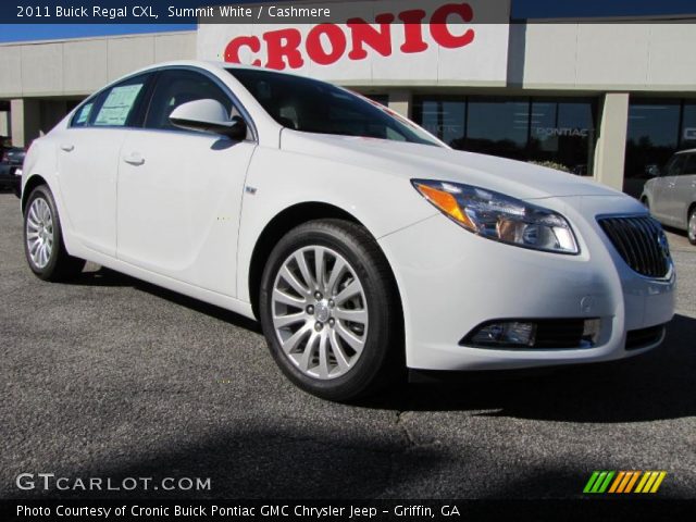 2011 Buick Regal CXL in Summit White