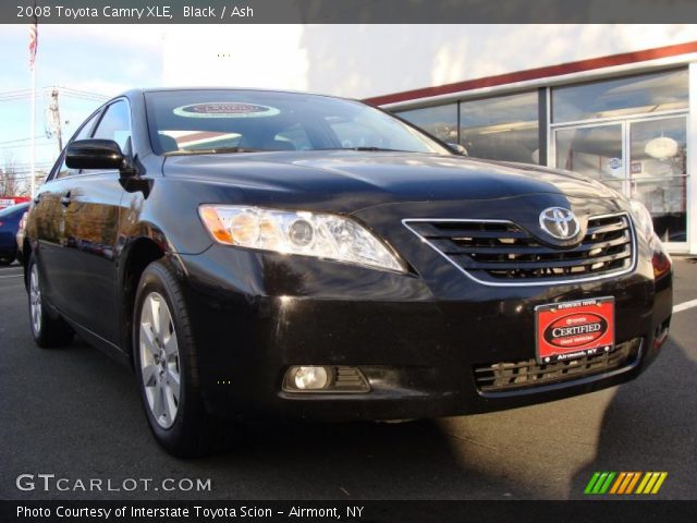 2008 Toyota Camry XLE in Black