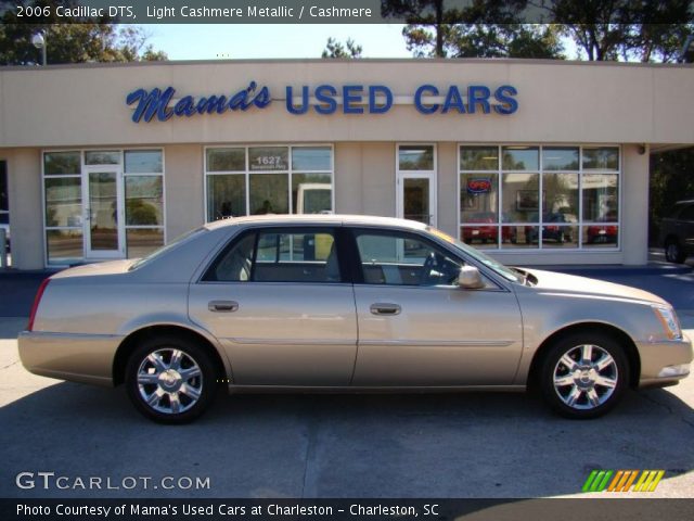 2006 Cadillac DTS  in Light Cashmere Metallic