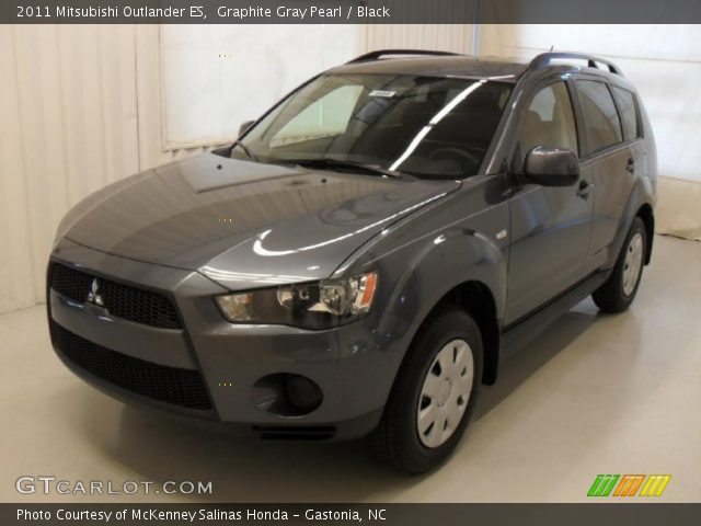 2011 Mitsubishi Outlander ES in Graphite Gray Pearl