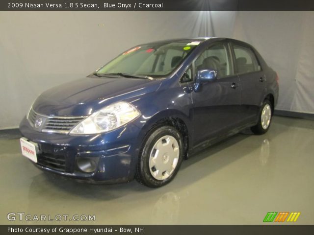 2009 Nissan Versa 1.8 S Sedan in Blue Onyx