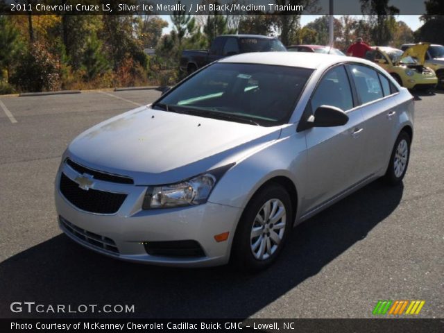 2011 Chevrolet Cruze LS in Silver Ice Metallic