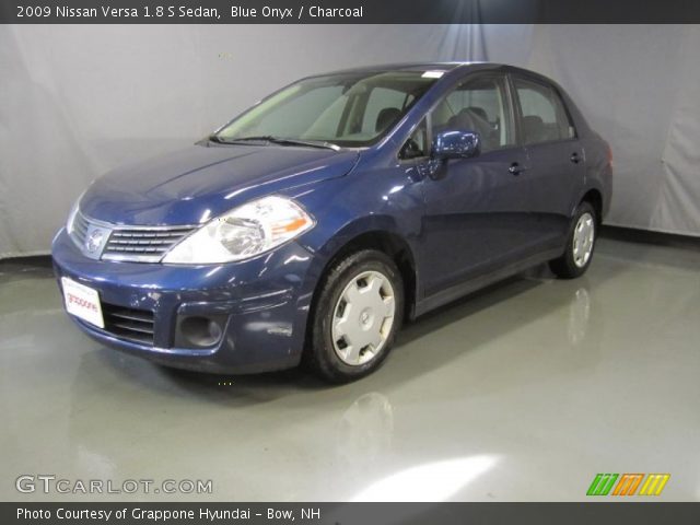 2009 Nissan Versa 1.8 S Sedan in Blue Onyx