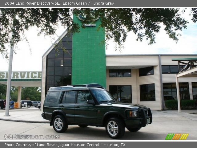 2004 Land Rover Discovery SE in Epsom Green