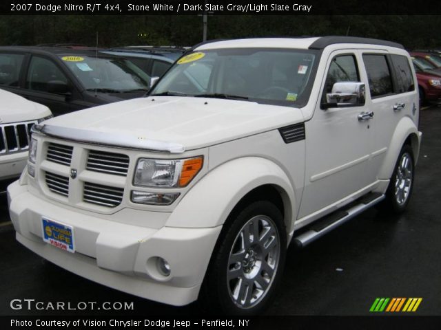 2007 Dodge Nitro R/T 4x4 in Stone White
