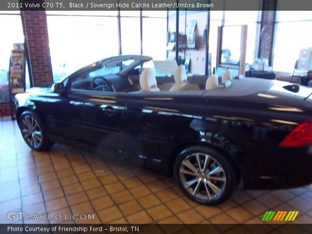 2011 Volvo C70 T5 in Black