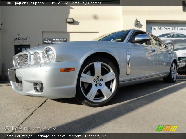 2008 Jaguar XJ Super V8 in Liquid Silver Metallic