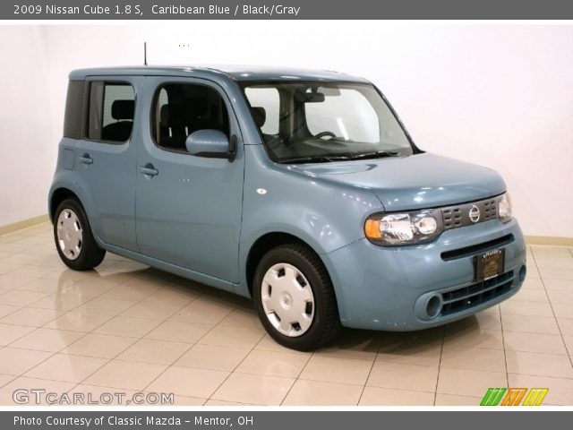 2009 Nissan Cube 1.8 S in Caribbean Blue