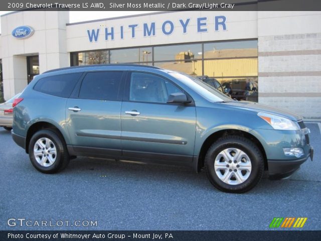 2009 Chevrolet Traverse LS AWD in Silver Moss Metallic