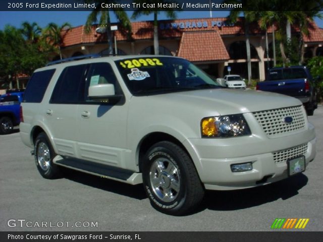 2005 Ford Expedition Limited in Cashmere Tri Coat Metallic