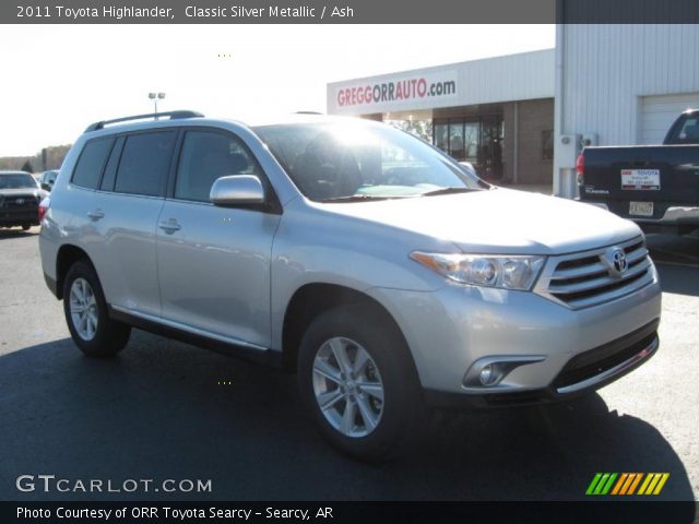 2011 Toyota Highlander  in Classic Silver Metallic