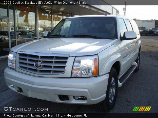 2005 Cadillac Escalade ESV AWD in White Diamond