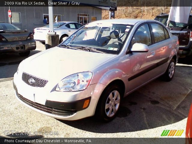 2009 Kia Rio LX Sedan in Clear Silver