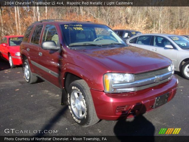 2004 Chevrolet TrailBlazer LS 4x4 in Majestic Red Metallic