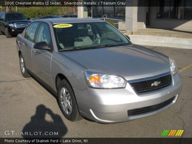 2006 Chevrolet Malibu LS Sedan in Silverstone Metallic
