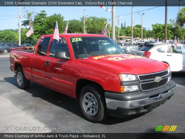 2006 Chevrolet Silverado 1500 Extended Cab in Victory Red