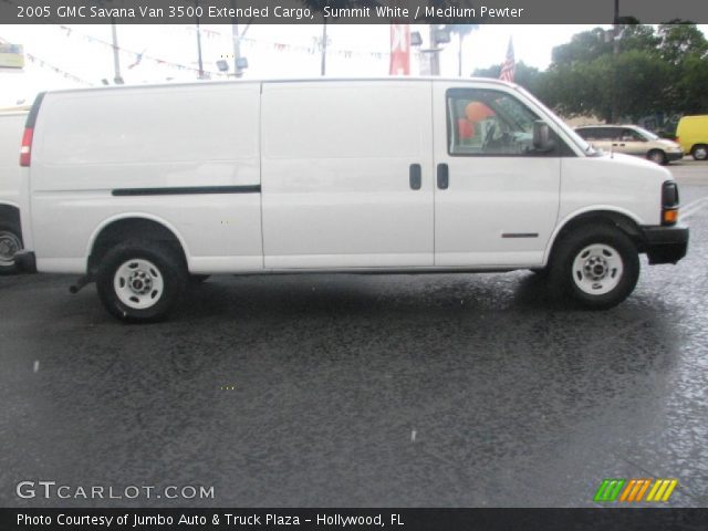 2005 GMC Savana Van 3500 Extended Cargo in Summit White