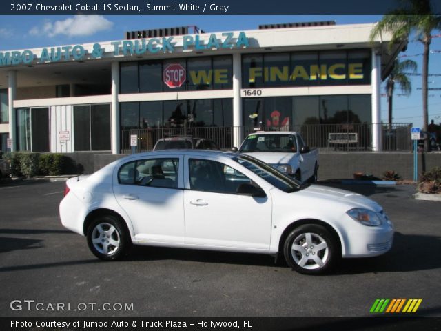 2007 Chevrolet Cobalt LS Sedan in Summit White