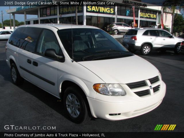2005 Dodge Grand Caravan SE in Stone White