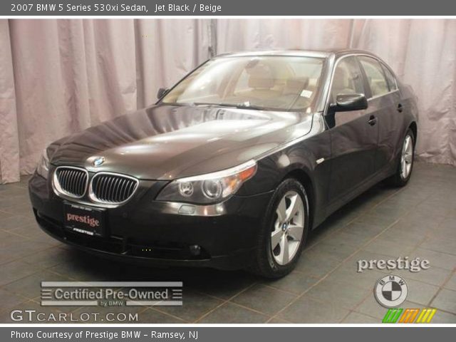 2007 BMW 5 Series 530xi Sedan in Jet Black