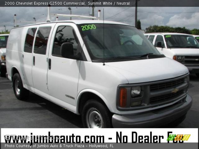 2000 Chevrolet Express G2500 Commercial in Summit White