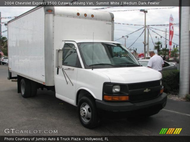 2004 Chevrolet Express 3500 Cutaway Moving Van in Summit White
