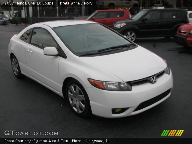 2007 Honda Civic LX Coupe in Taffeta White
