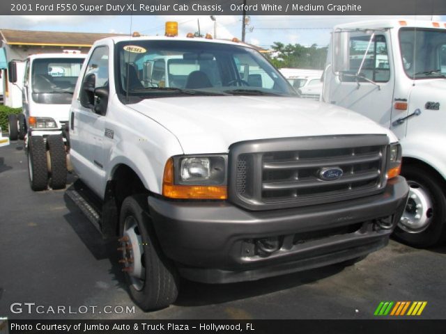2001 Ford F550 Super Duty XL Regular Cab Chassis in Oxford White