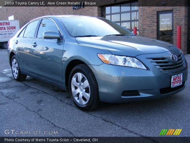 2009 Toyota Camry LE in Aloe Green Metallic