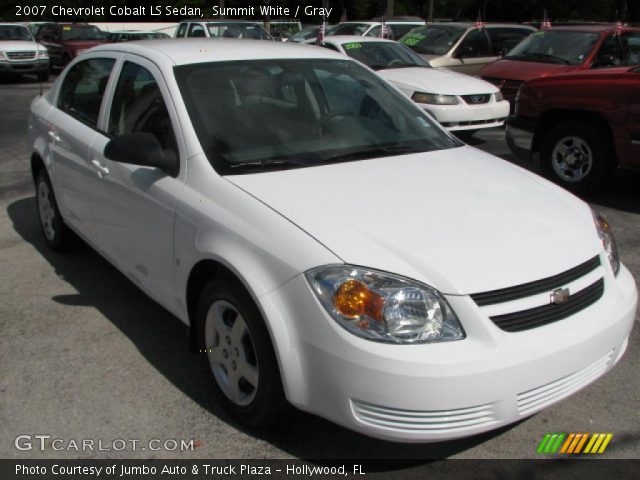 2007 Chevrolet Cobalt LS Sedan in Summit White