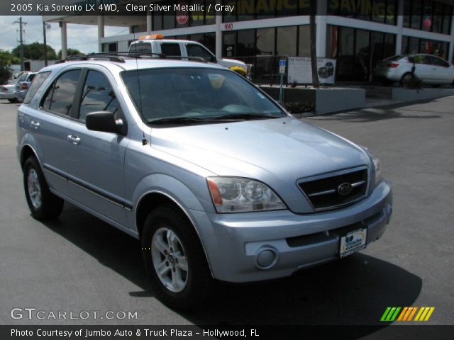 2005 Kia Sorento LX 4WD in Clear Silver Metallic