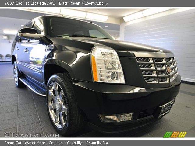 2007 Cadillac Escalade AWD in Black Raven