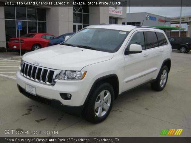 2011 Jeep Grand Cherokee Laredo X Package in Stone White