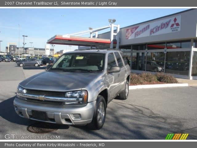 2007 Chevrolet TrailBlazer LS in Silverstone Metallic