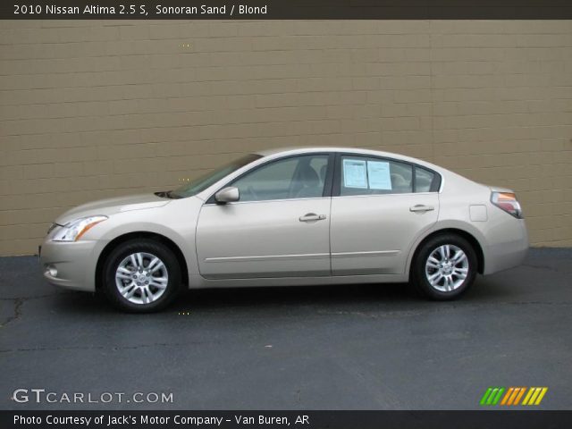 2010 Nissan Altima 2.5 S in Sonoran Sand