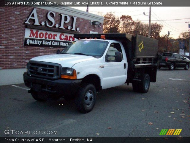 1999 Ford F350 Super Duty XL Regular Cab 4x4 Chassis in Oxford White
