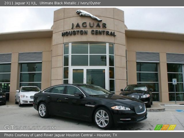 2011 Jaguar XJ XJL in Ultimate Black Metallic