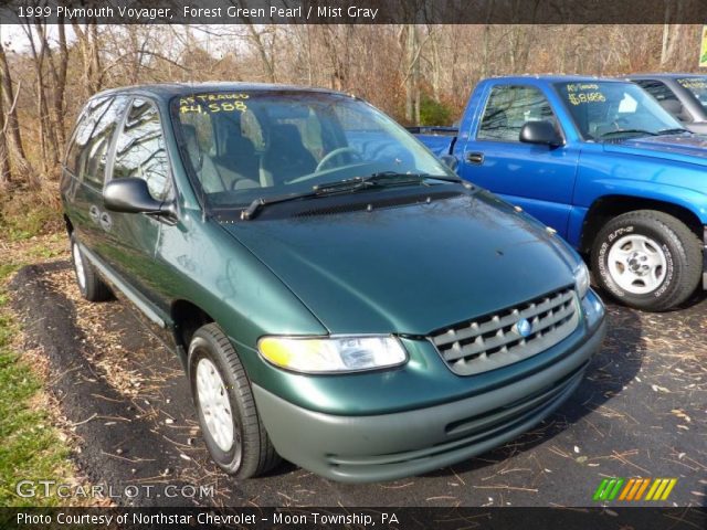 1999 Plymouth Voyager  in Forest Green Pearl