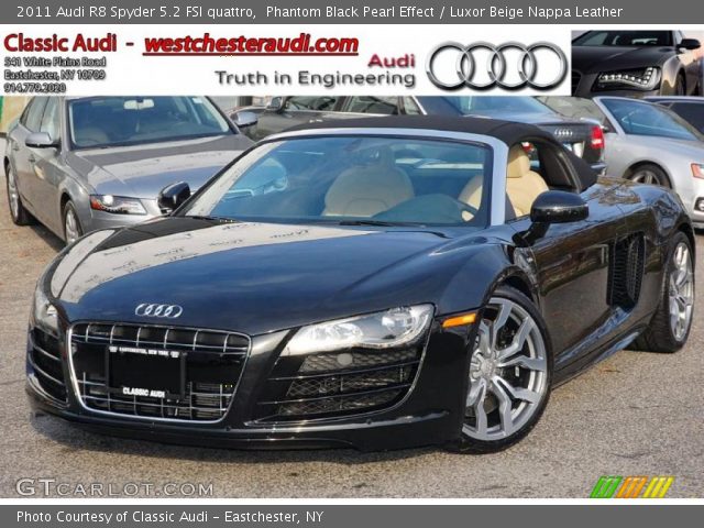 2011 Audi R8 Spyder 5.2 FSI quattro in Phantom Black Pearl Effect