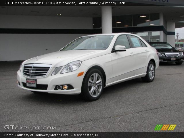 2011 Mercedes-Benz E 350 4Matic Sedan in Arctic White