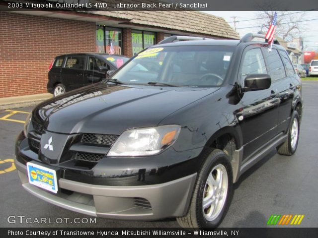 2003 Mitsubishi Outlander LS 4WD in Labrador Black Pearl