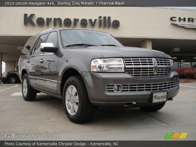 2010 Lincoln Navigator 4x4 in Sterling Grey Metallic